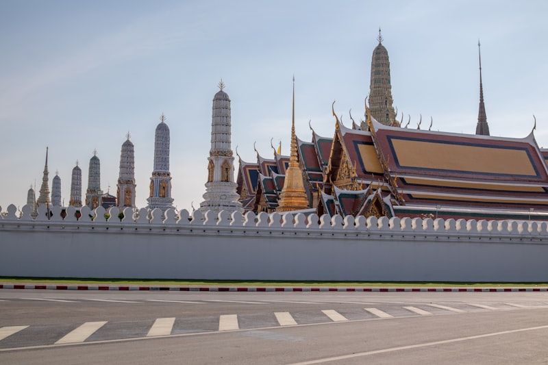 Wat Arun (Temple of Dawn)