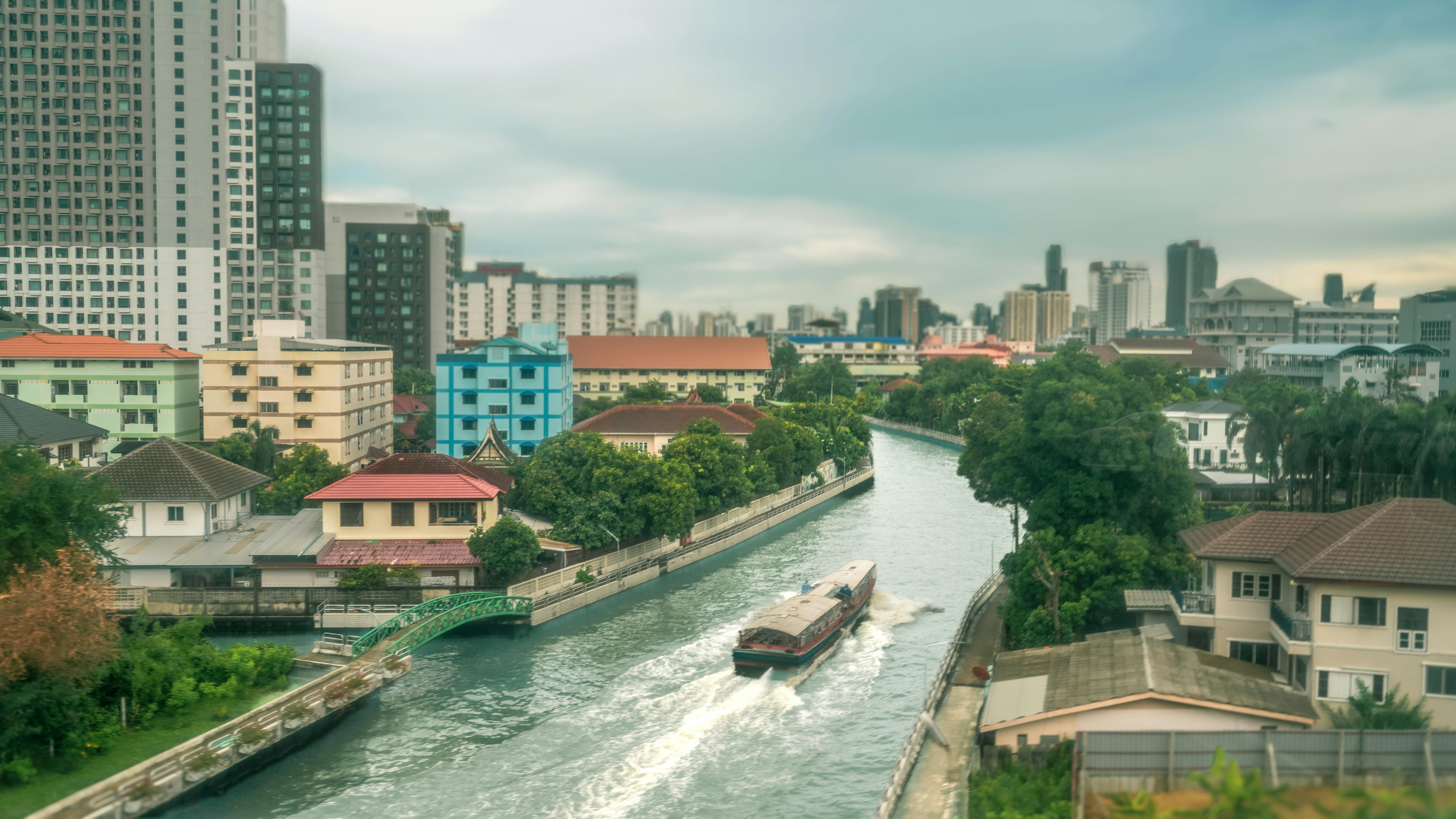 The Klong Boat Expeditions