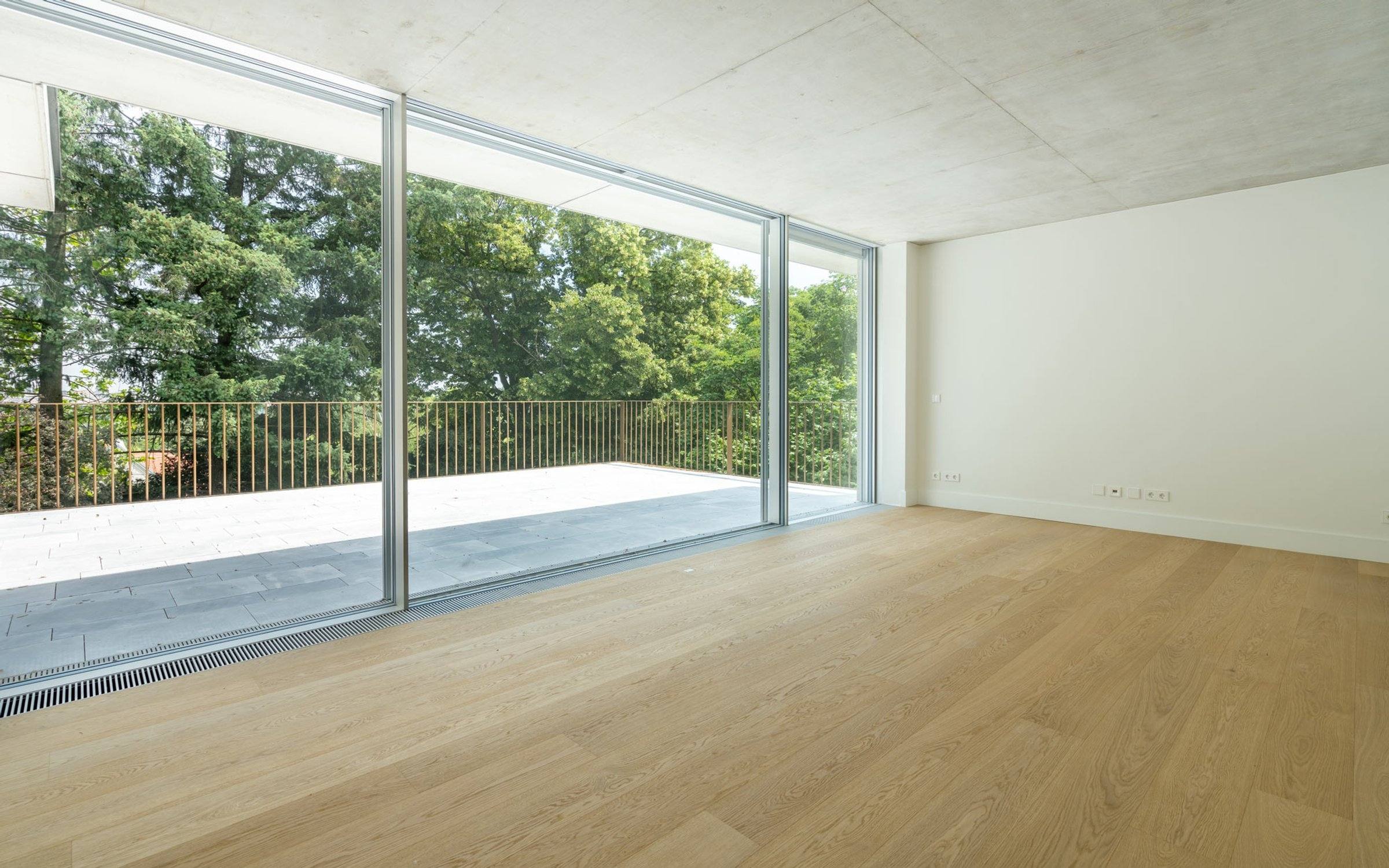 Elegantes 2-Zimmer Apartment mit Terrasse und Blick ins Grüne