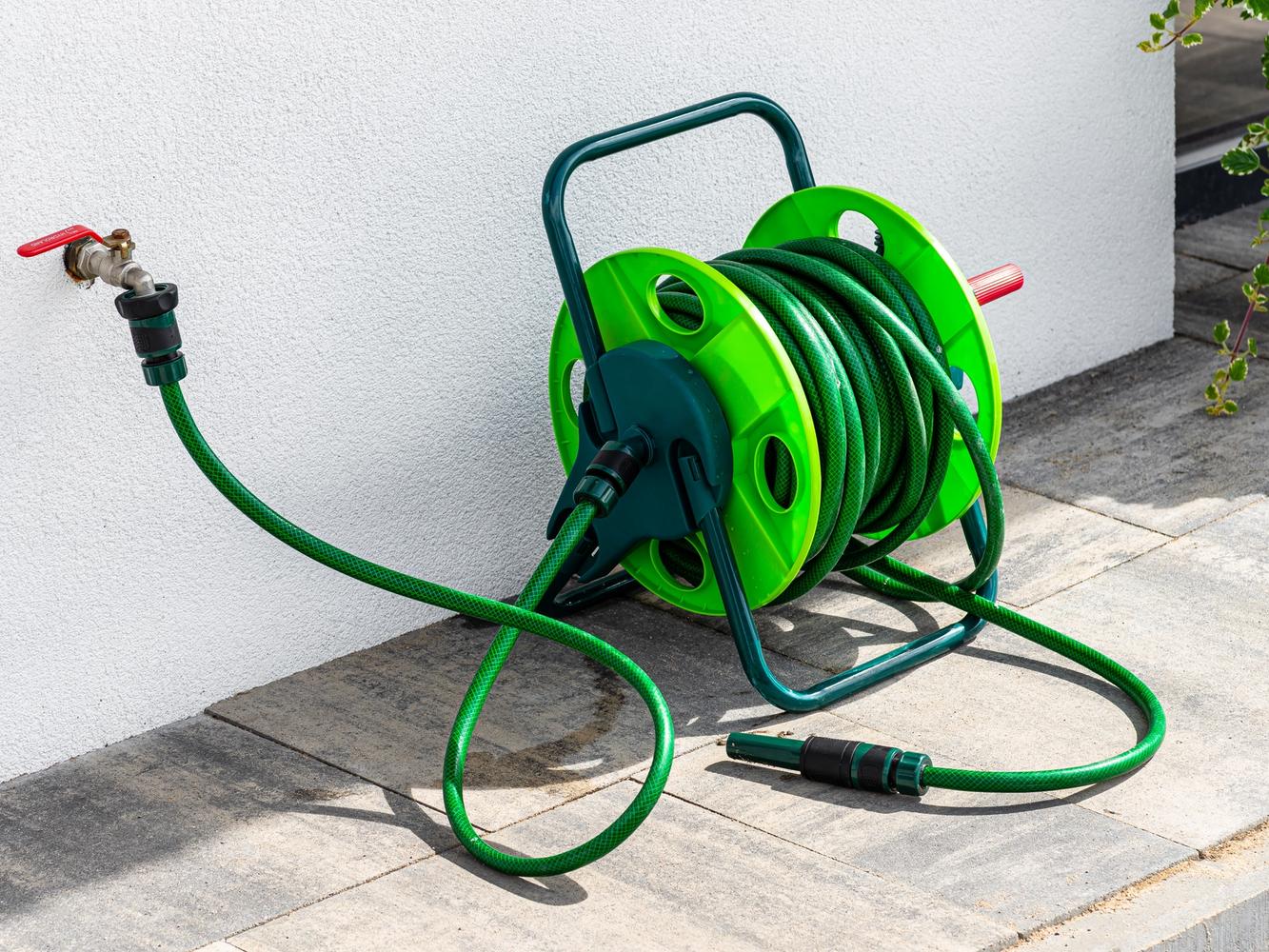 Image of hosepipe that is reeled in