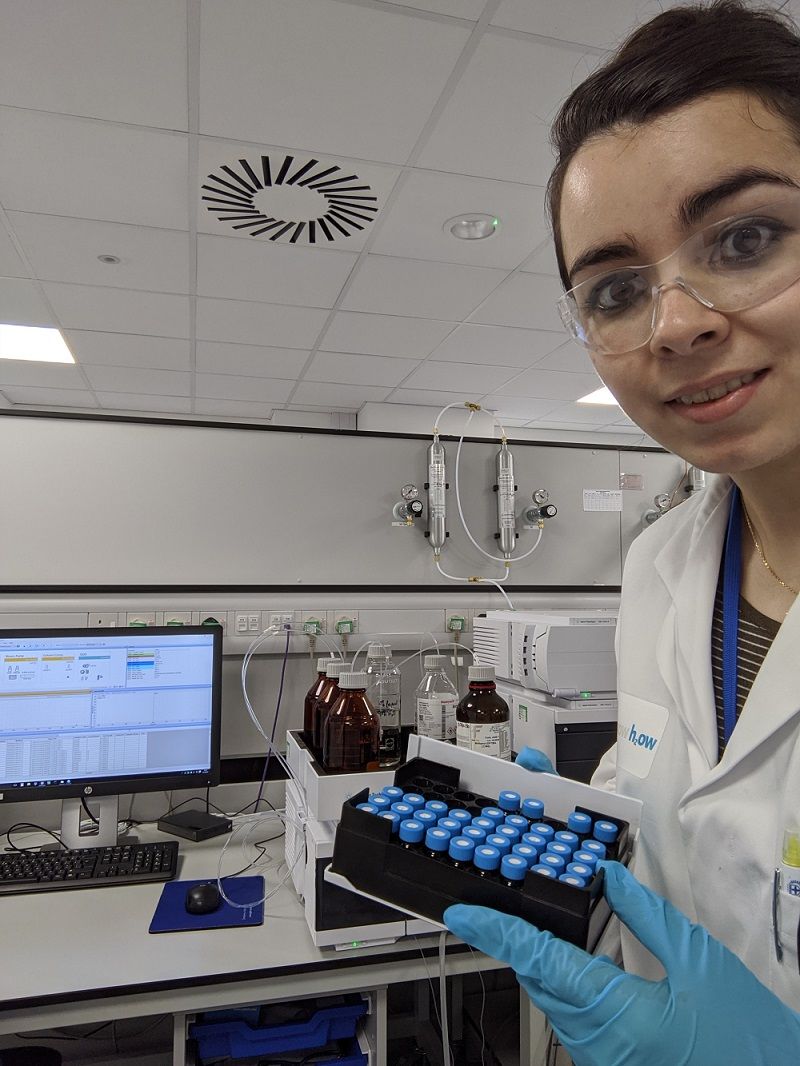 Frieda Cordon - Senior Organic Analyst holding some samples