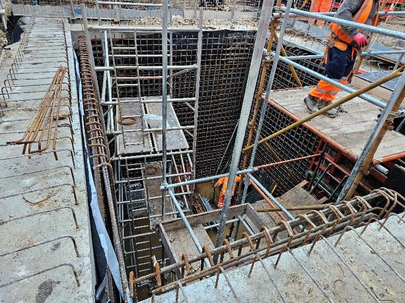 Scaffolding in place at College Avenue