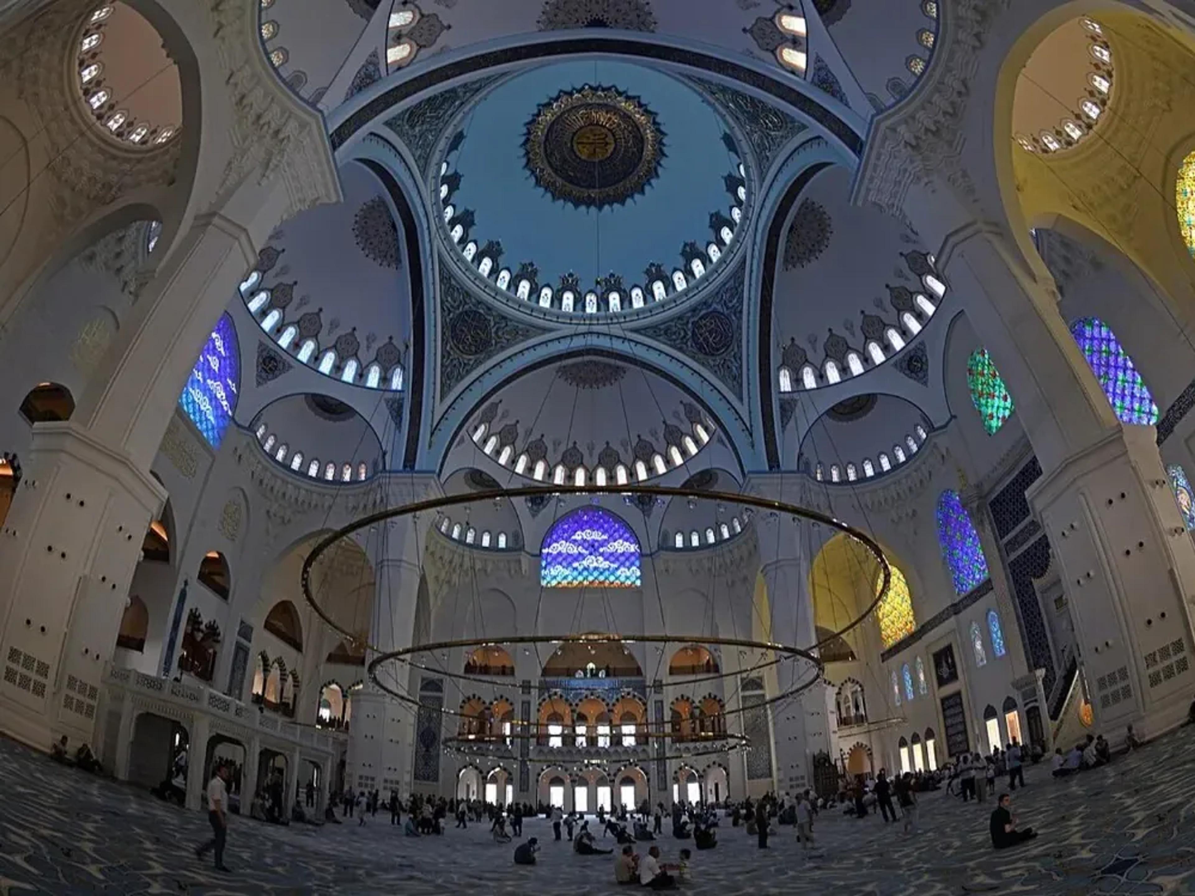Inside Büyük Çamlıca Camii, Turkey
