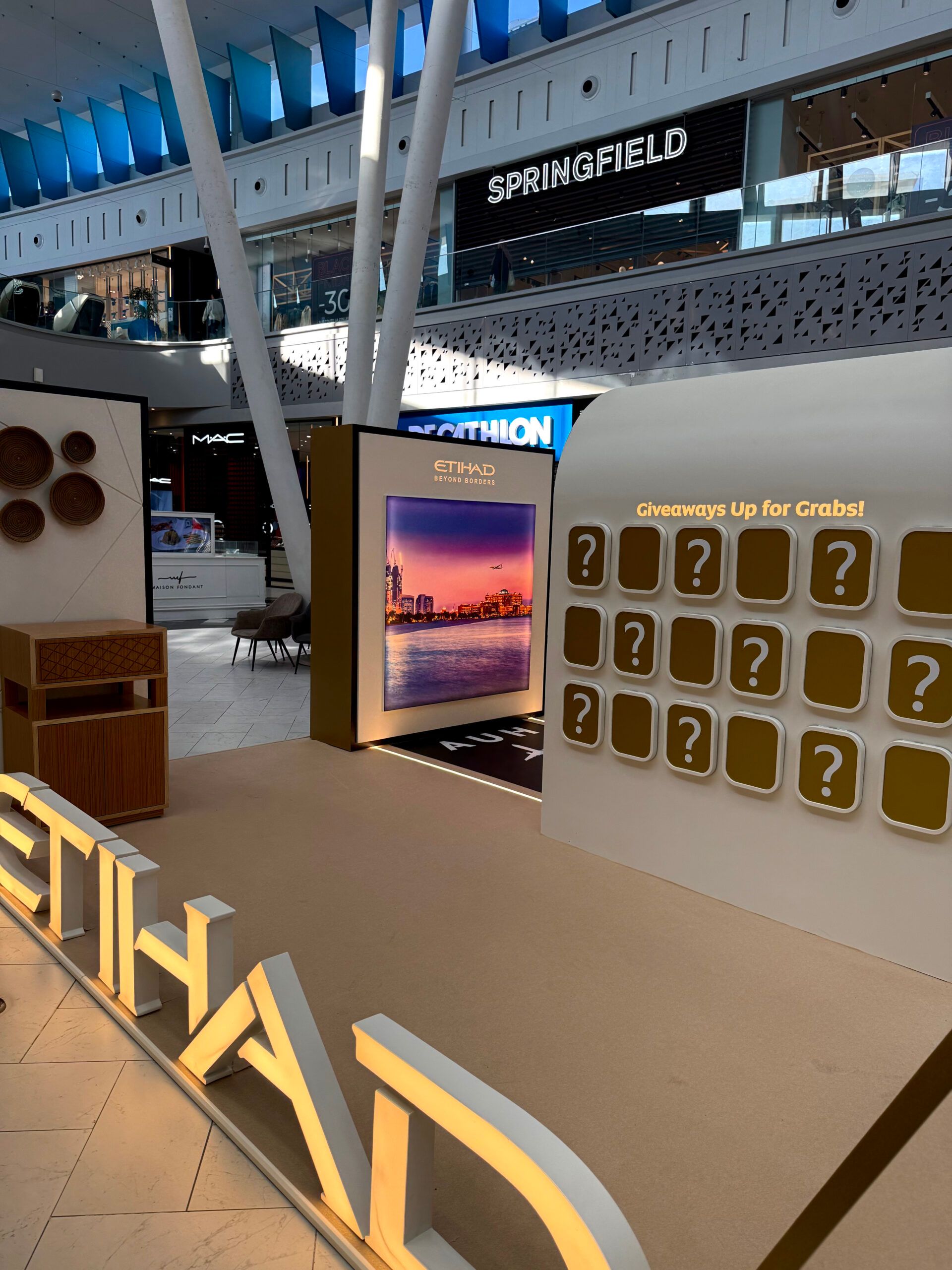 Etihad Airways Inaugural Flight Pavilion — detail