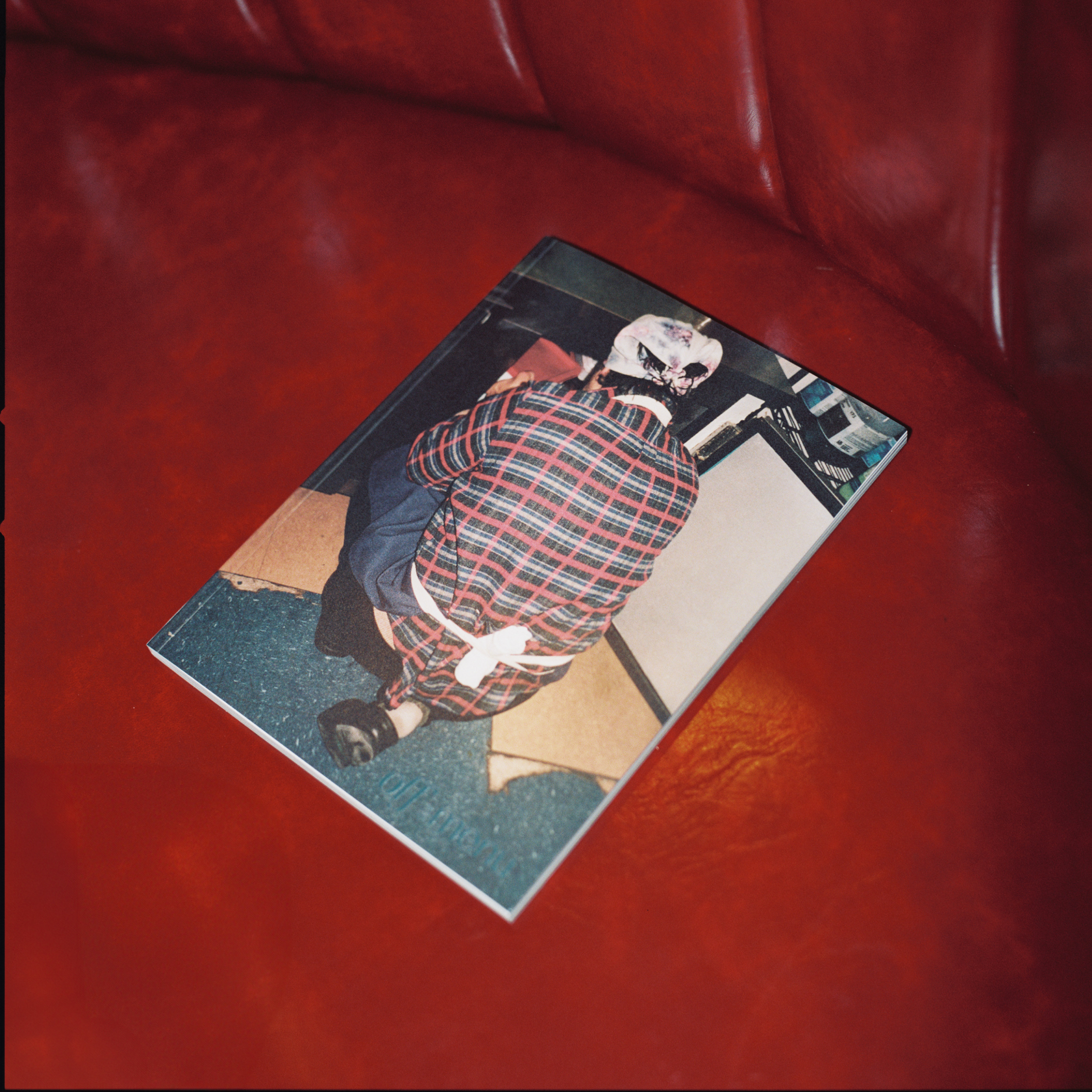 OFF-MENU MAGAZINE · ISSUE Nº 02