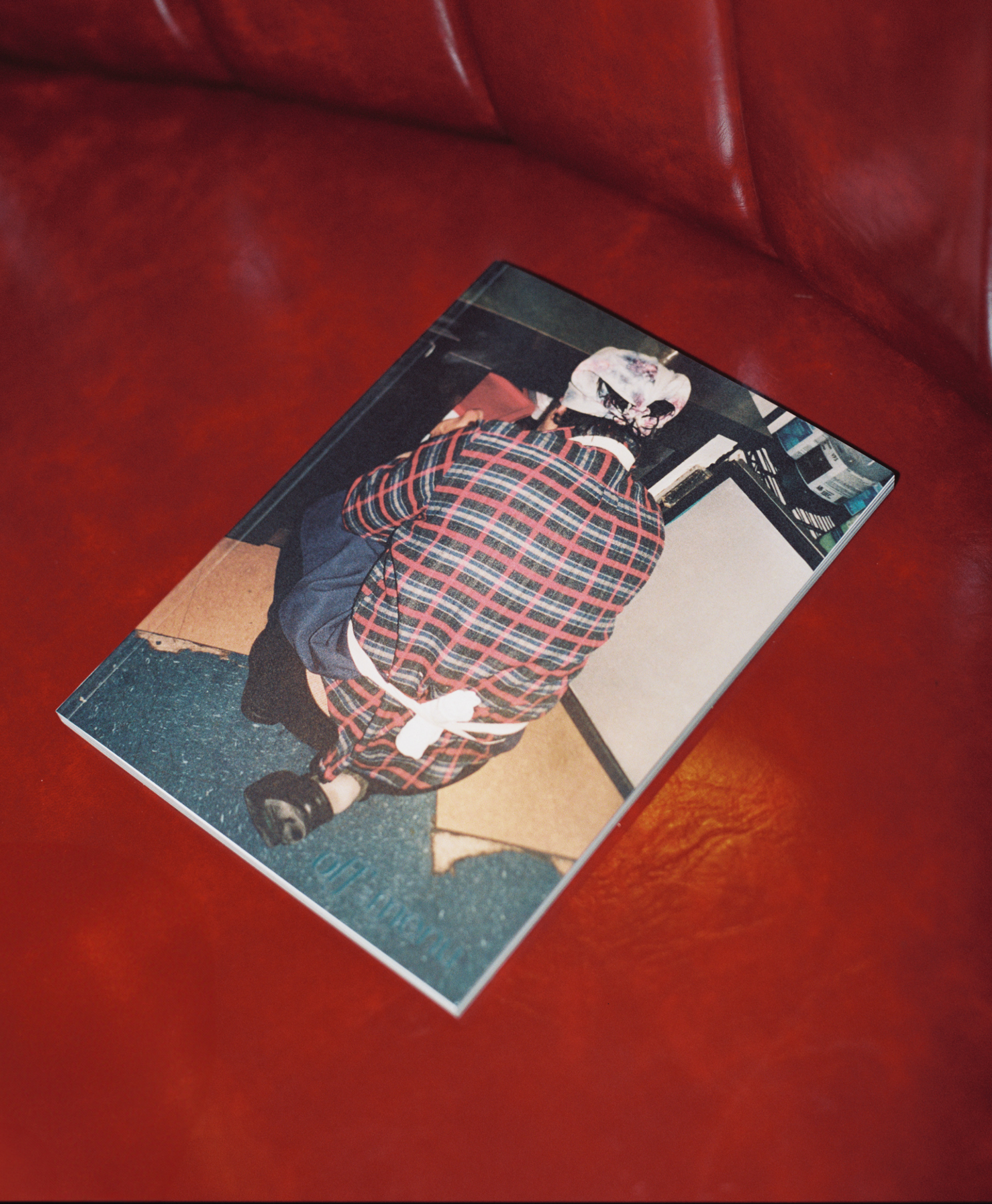 OFF-MENU MAGAZINE · ISSUE Nº 02