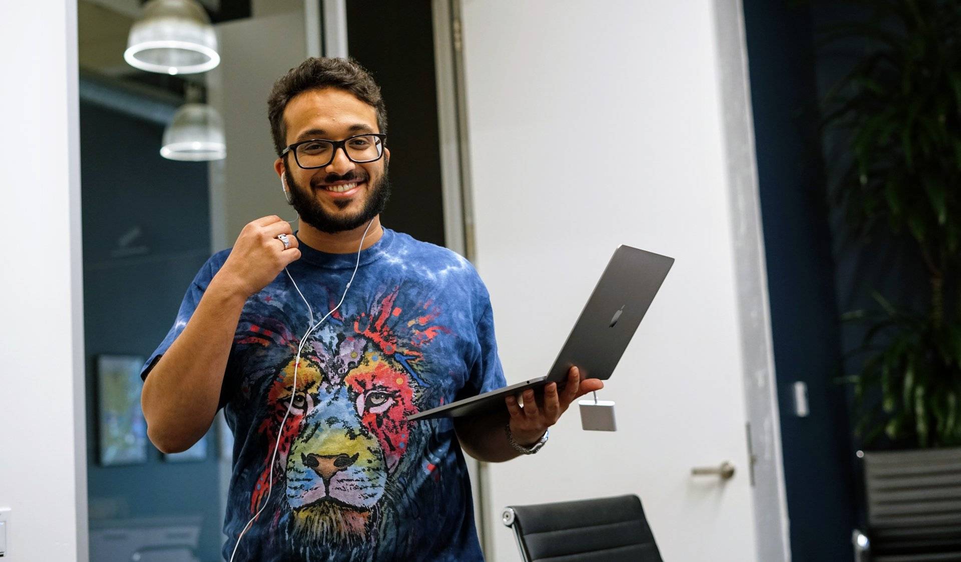 From Silicon Valley to Refugee Camps – Fast Forward