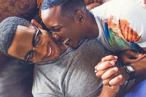 Raheem is a Chatbot for Anonymously Reporting and Rating Experiences with Police – Fast Forward