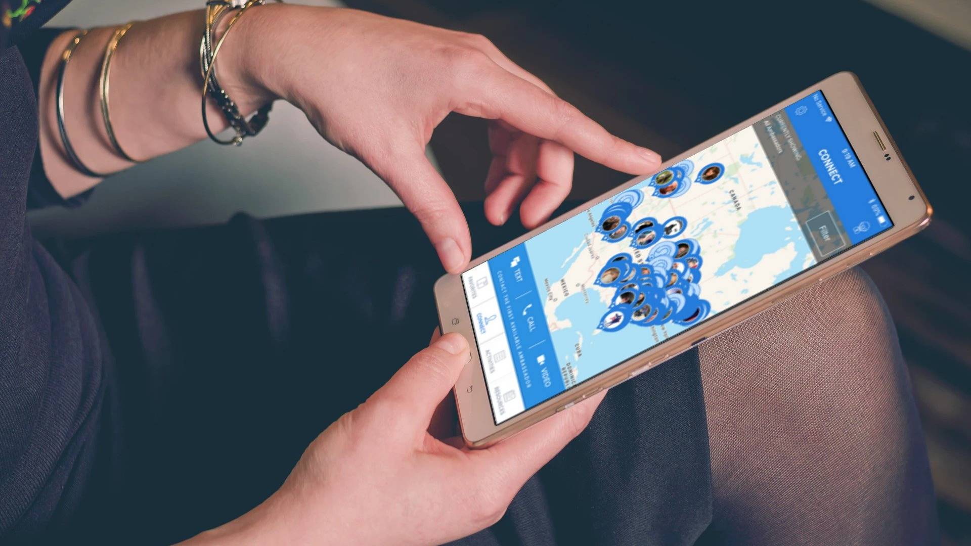 5 Benefits of Volunteering (Hint, you can do it on your phone)