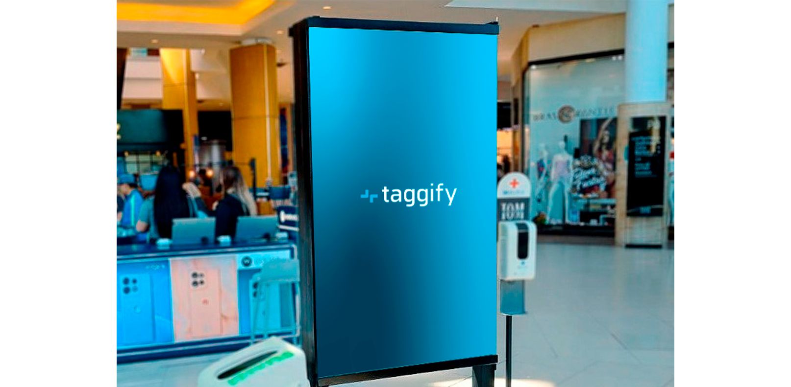 AR - GBA - Tortugas Open Mall - MUPI 1 - Cara A y B - Gran Buenos Aires