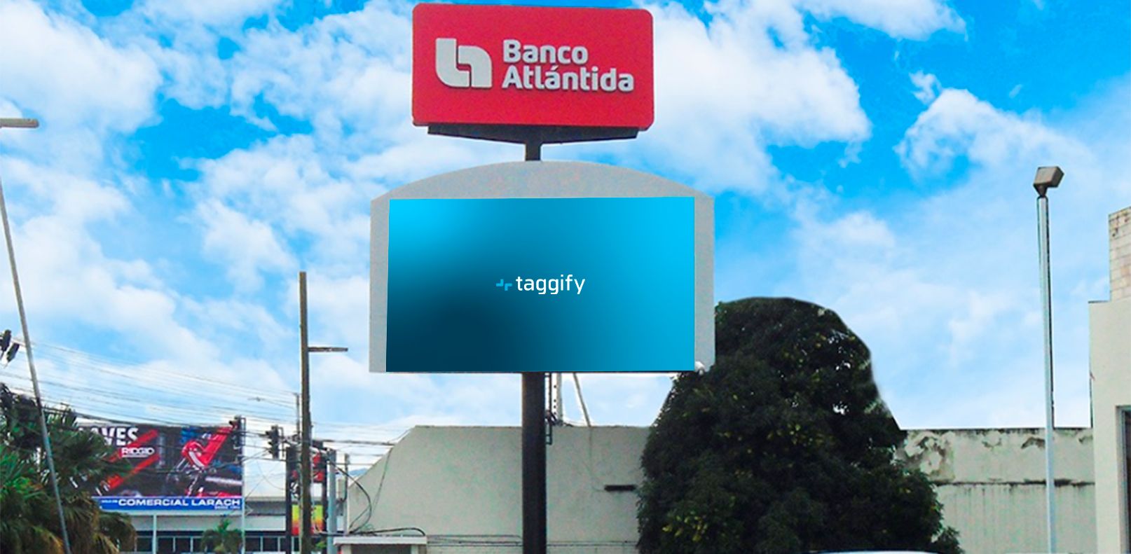 HN - San Pedro Sula - Blvd Del Norte - Banco Atlantida - San Pedro Sula