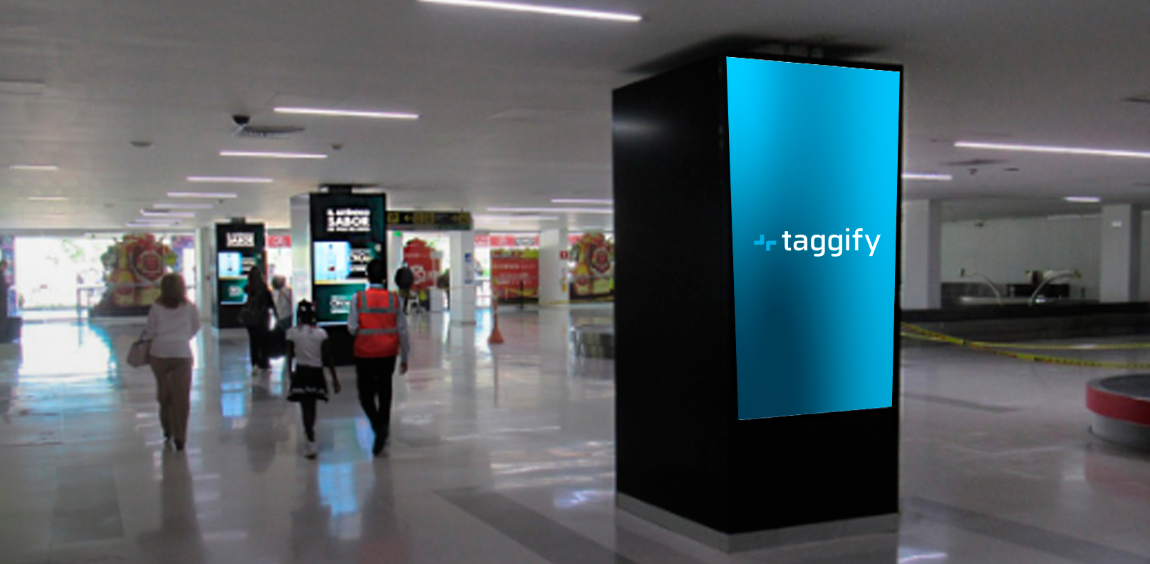 CO - Cali - Aeropuerto - Bonilla Aragon - Hall Central - Circuito - 4 Mupis - Doble Cara - Cali