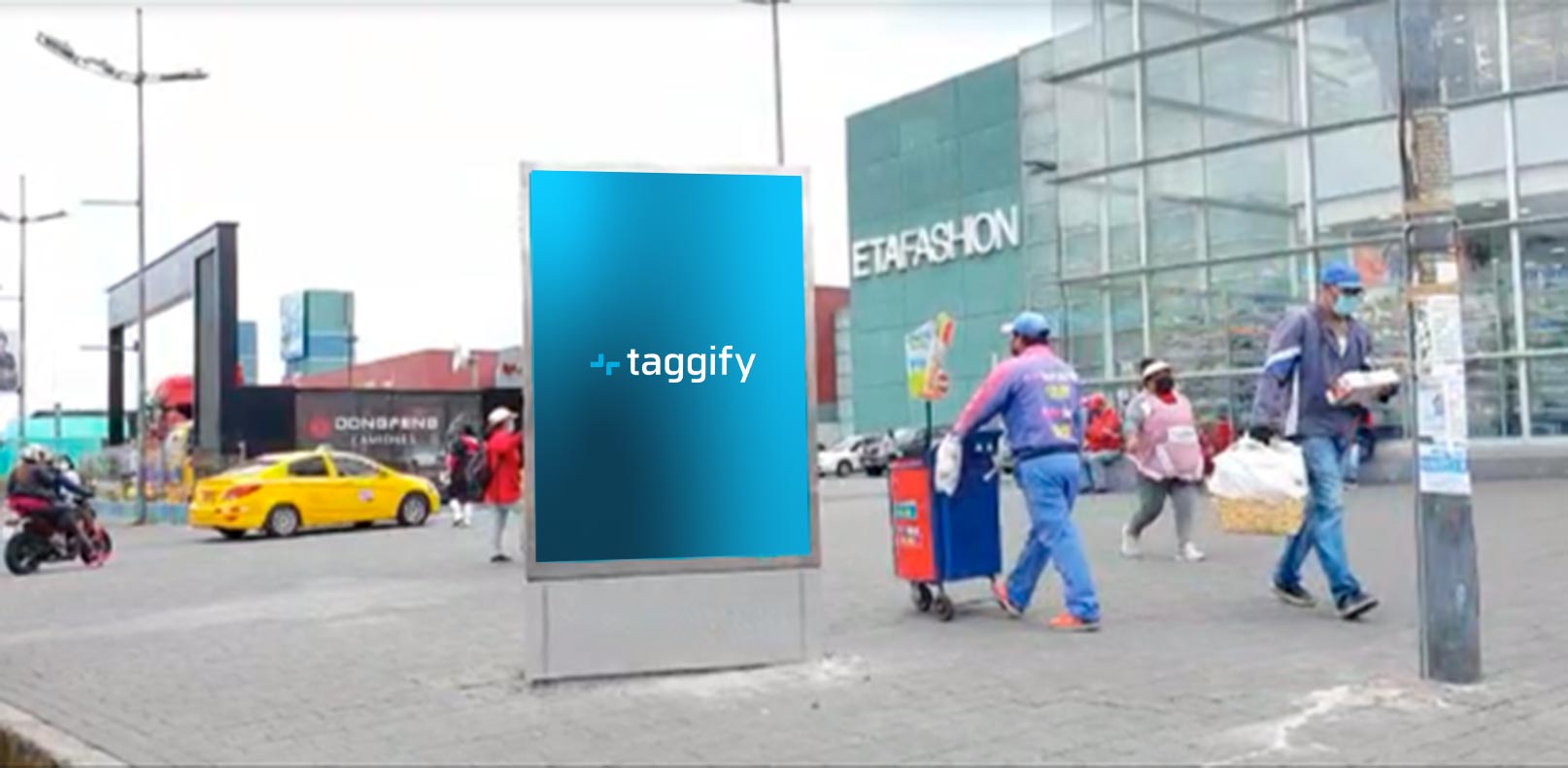 EC - Pichincha - Quito - Maldonado - Miguel Carrión - Ingreso A Marathon - Quito