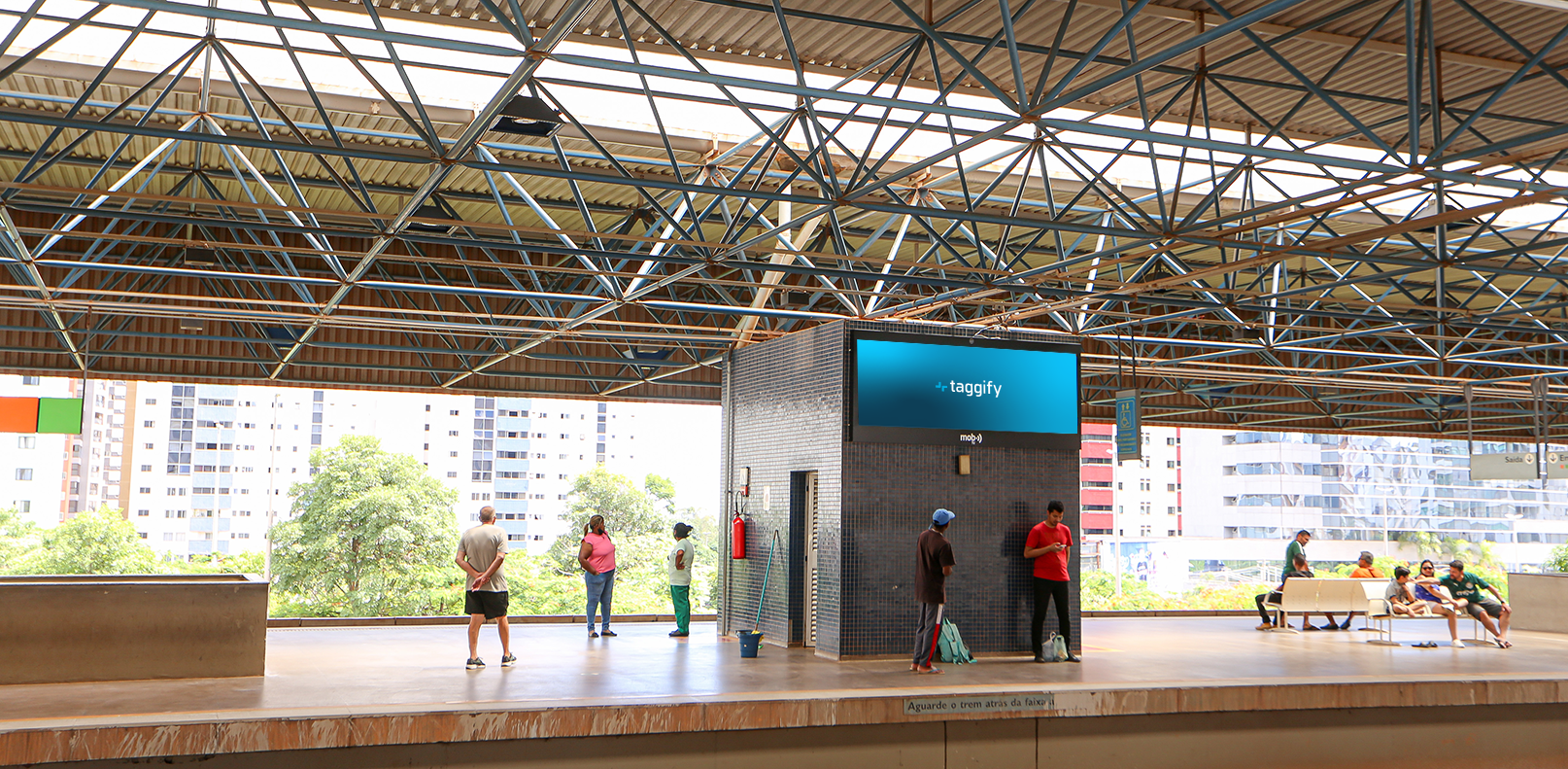 BR - Brasilia - Metro Estacao Aguas Claras - MOB05 - Brasília