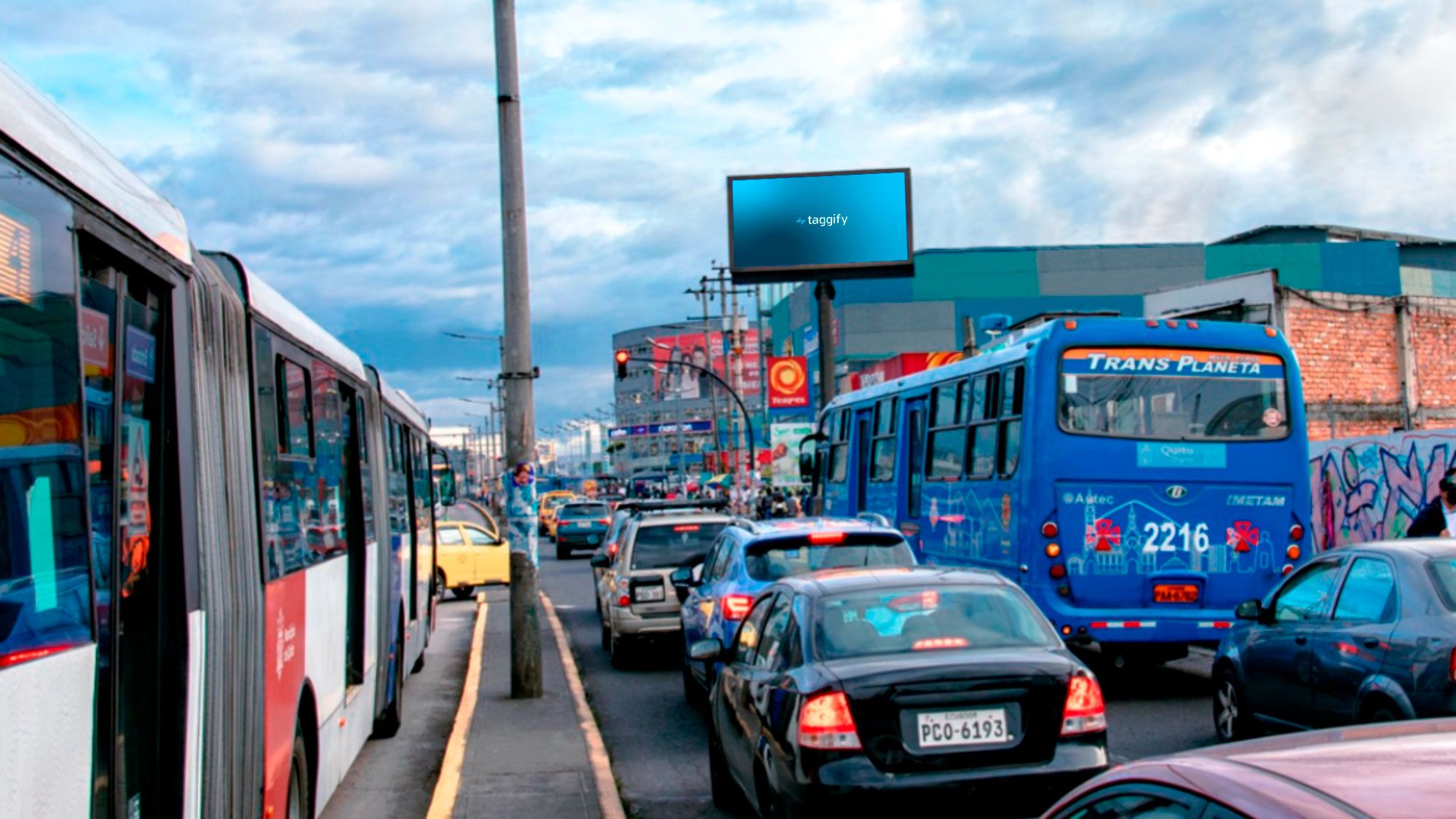EC - Villaflora - Av Pedro Vicente Maldonado Y Av Alamor Cc El Recreo - Quito