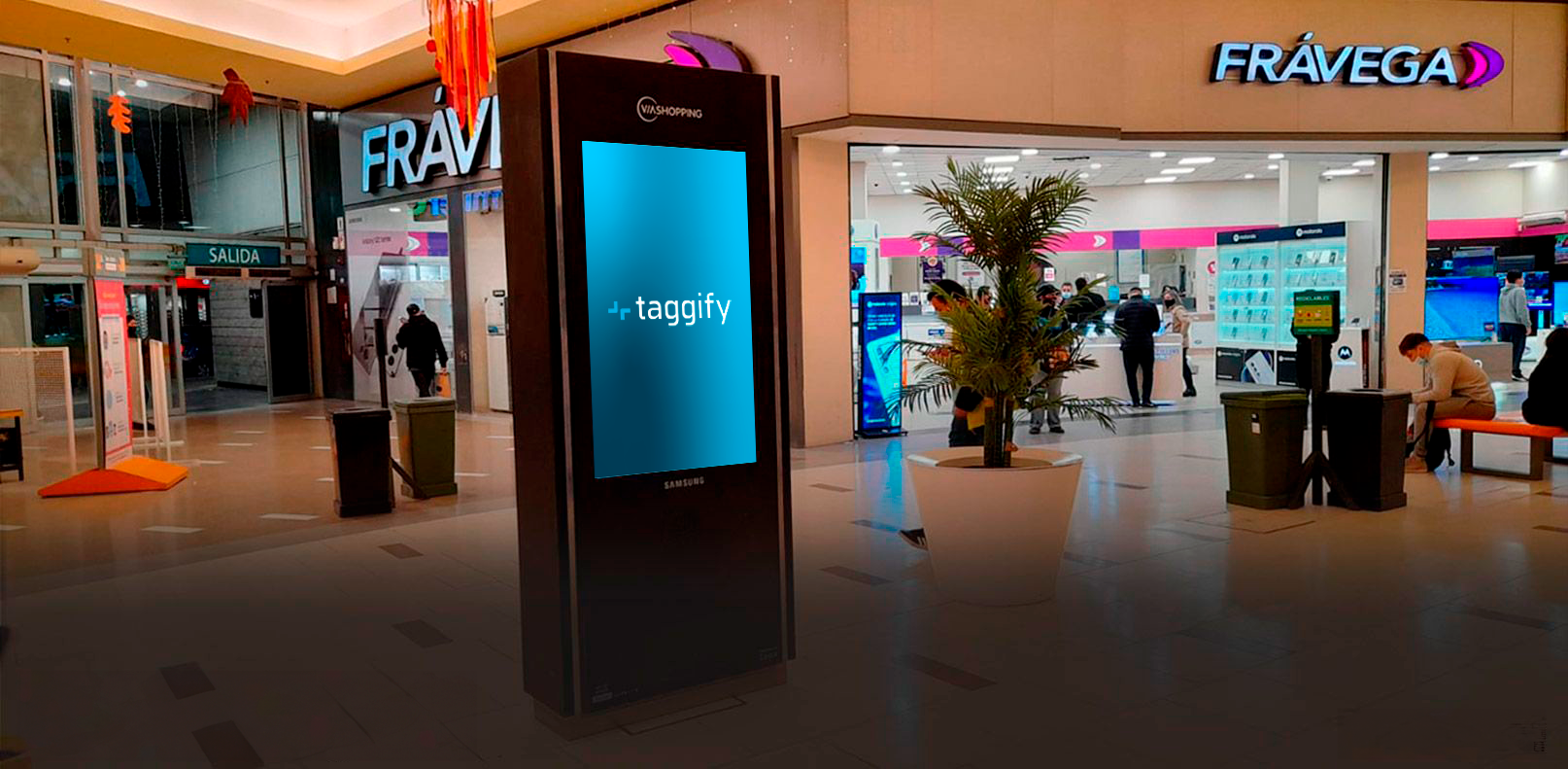 AR - GBA - San Justo - Shopping - San Justo Shopping - Circuito 12 Totems - San Justo