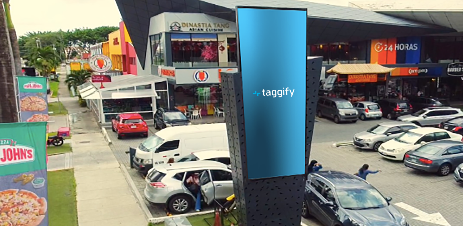 PA - Ciudad de Panama - Costa del Este - Avenida Centenario - Ciudad de Panamá