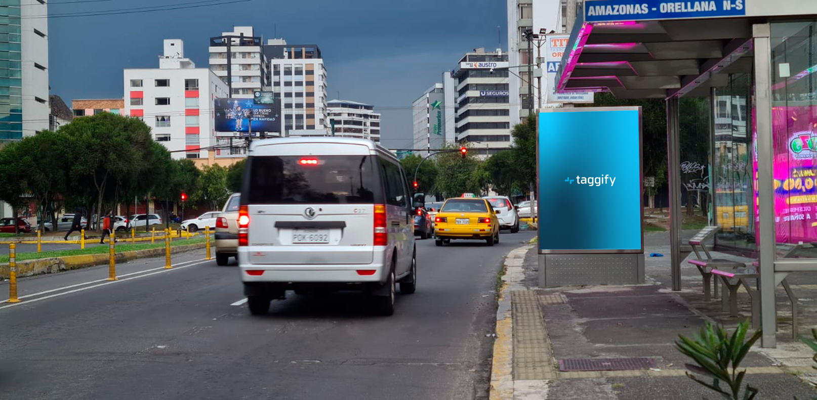 EC - Pichincha - Quito - Amazonas - Francisco De Orellana - Ingreso Lateral Colegio Militar - Quito