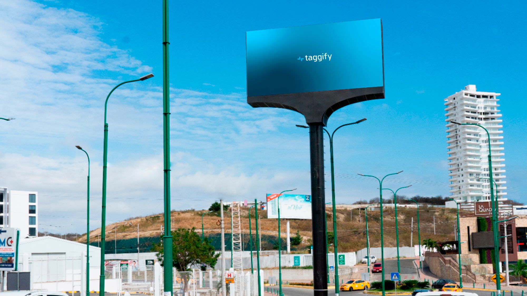 EC - Ciudadela Universitaria - Av Barbasquillo Redondel La Cuadra - Quito