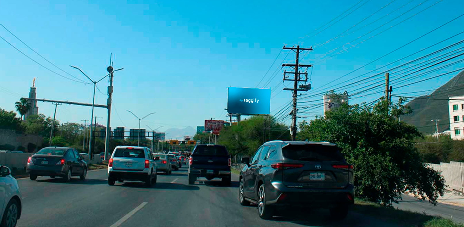 MX - Monterrey - Carretera Nacional-plaza Pletorico-zona Rioja Esfera - Monterrey