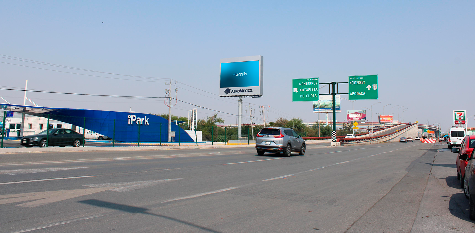 MX - Monterrey - Aeropuerto Monterrey V2 - Monterrey