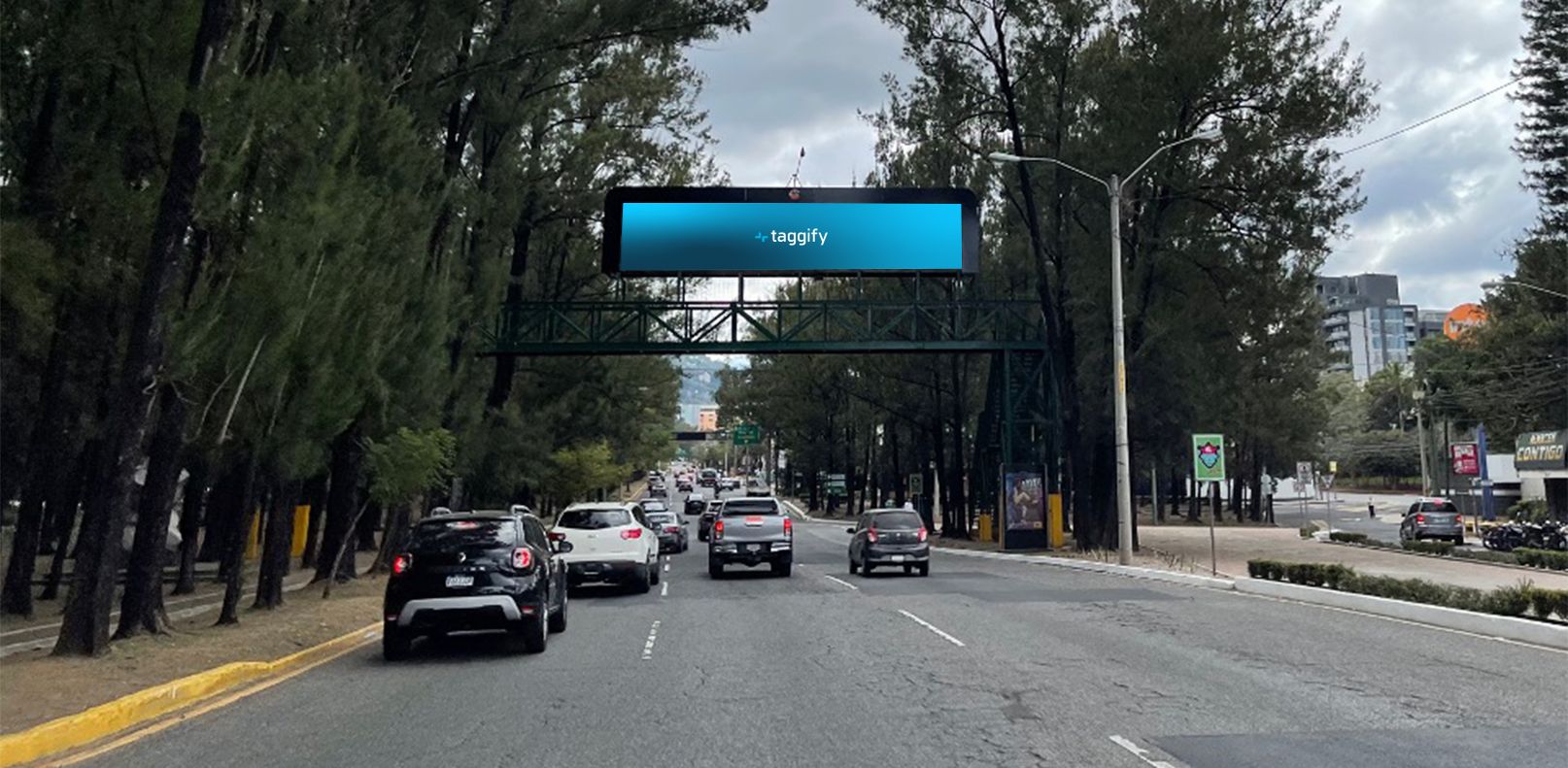 GT - Guatemla City - Boulevard - Vista Hermosa - Guatemala