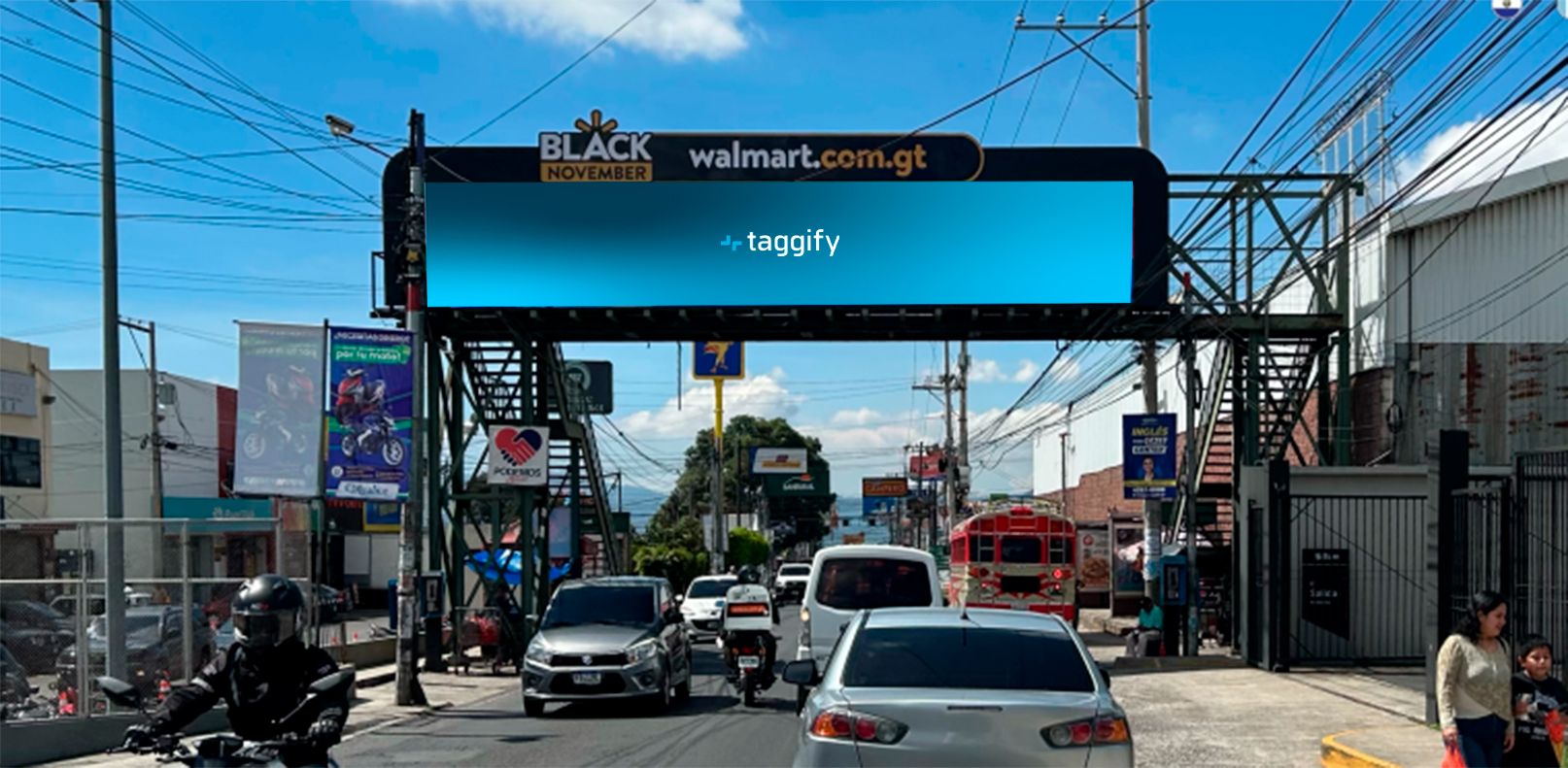 GT - Guatemala City - Boulevard Boca del Monte - Saliendo - Guatemala