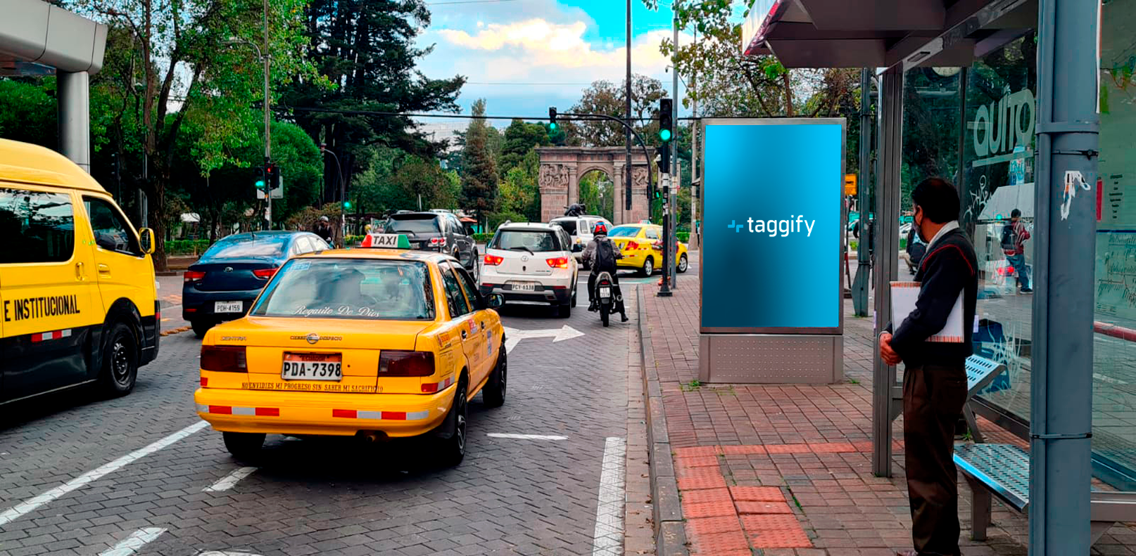 EC - Pichincha - Quito - Amazonas - Patria - Frente A Hilton - Quito