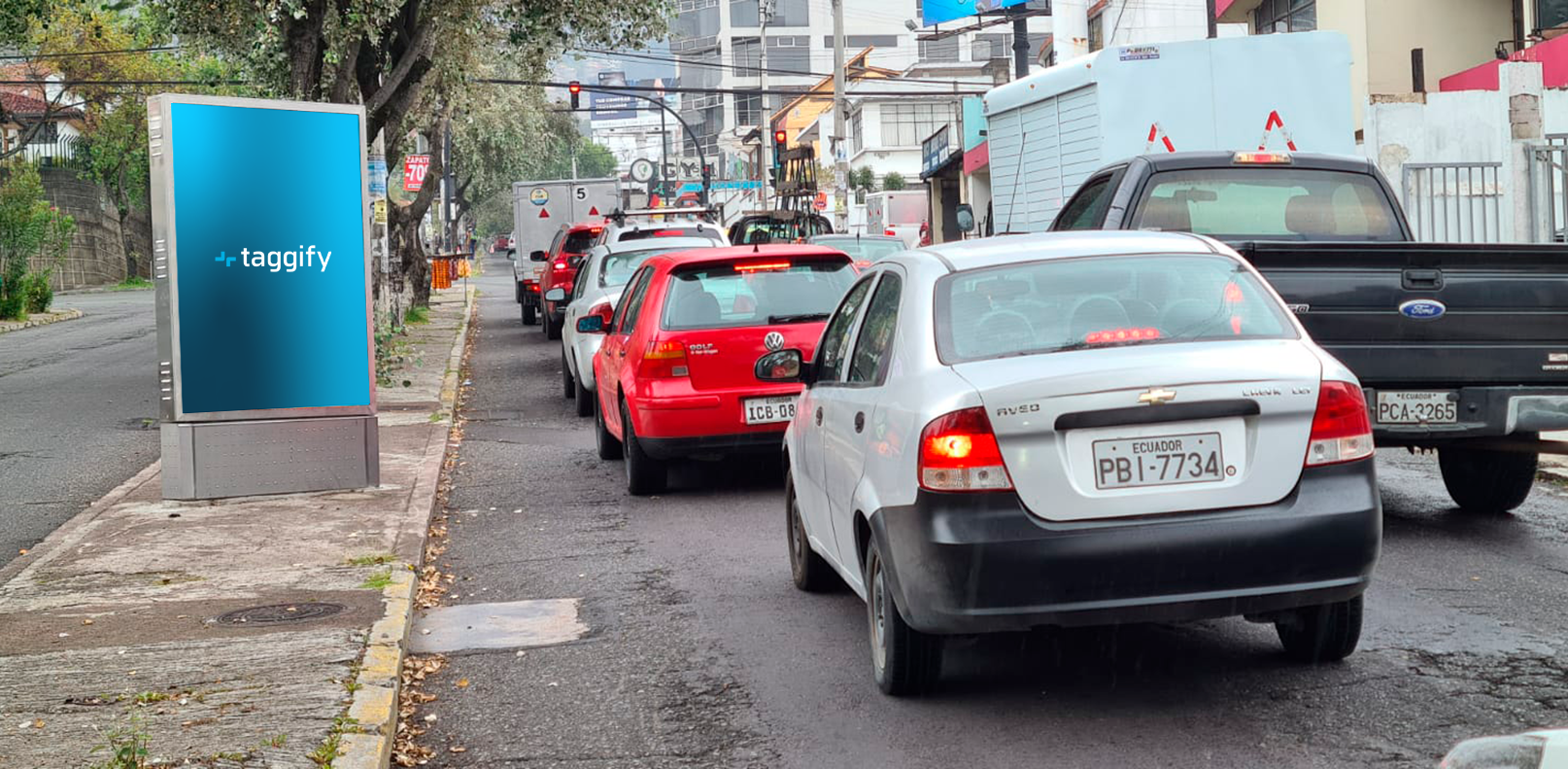 EC - Pichincha - Quito - Edmundo Carvajal - Brasil - Frente A Notaria - Quito