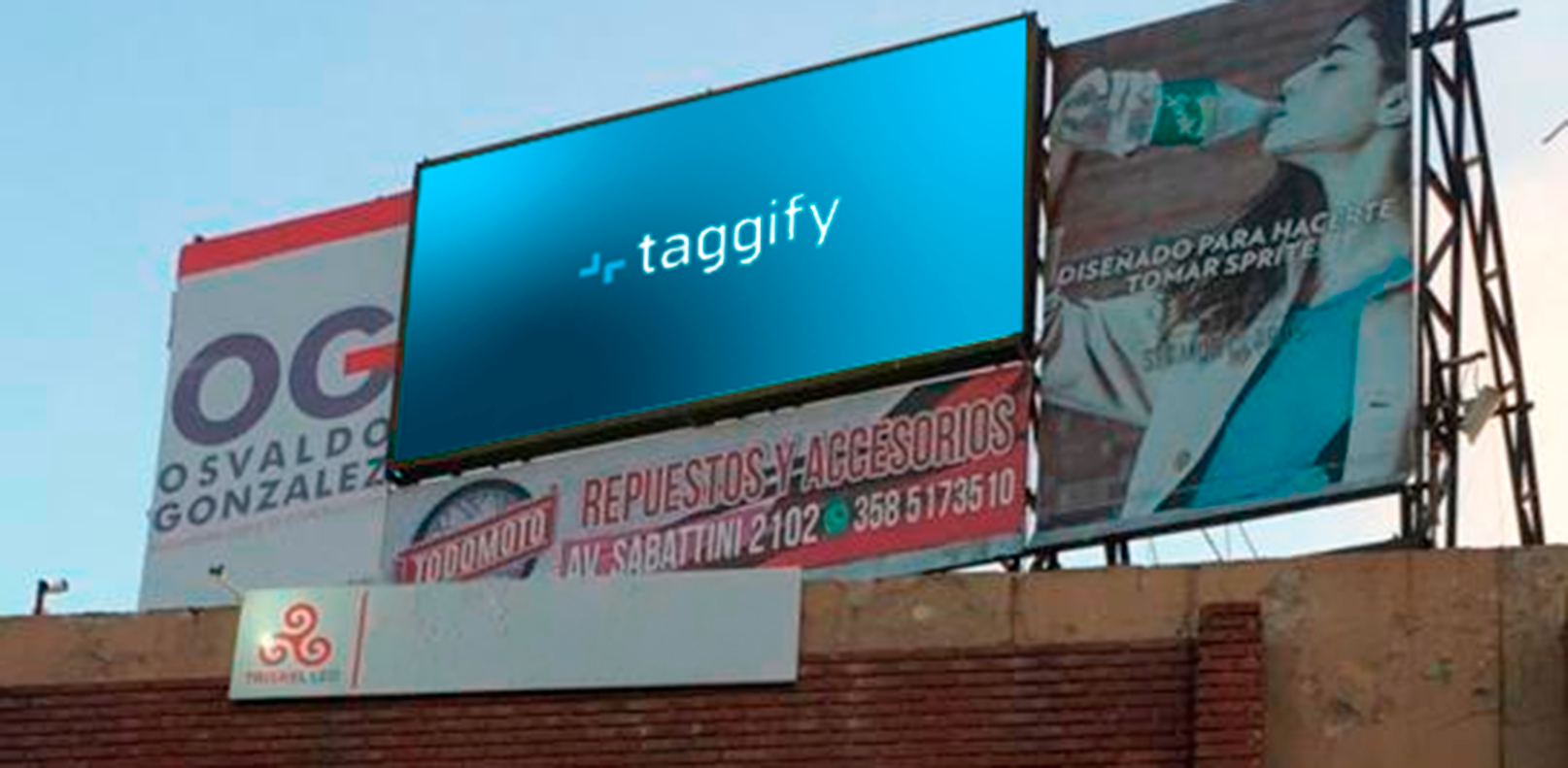 AR - Cordoba - Rio Cuarto - Av. Int. Dr. Mugnaini - Rīo Cuarto