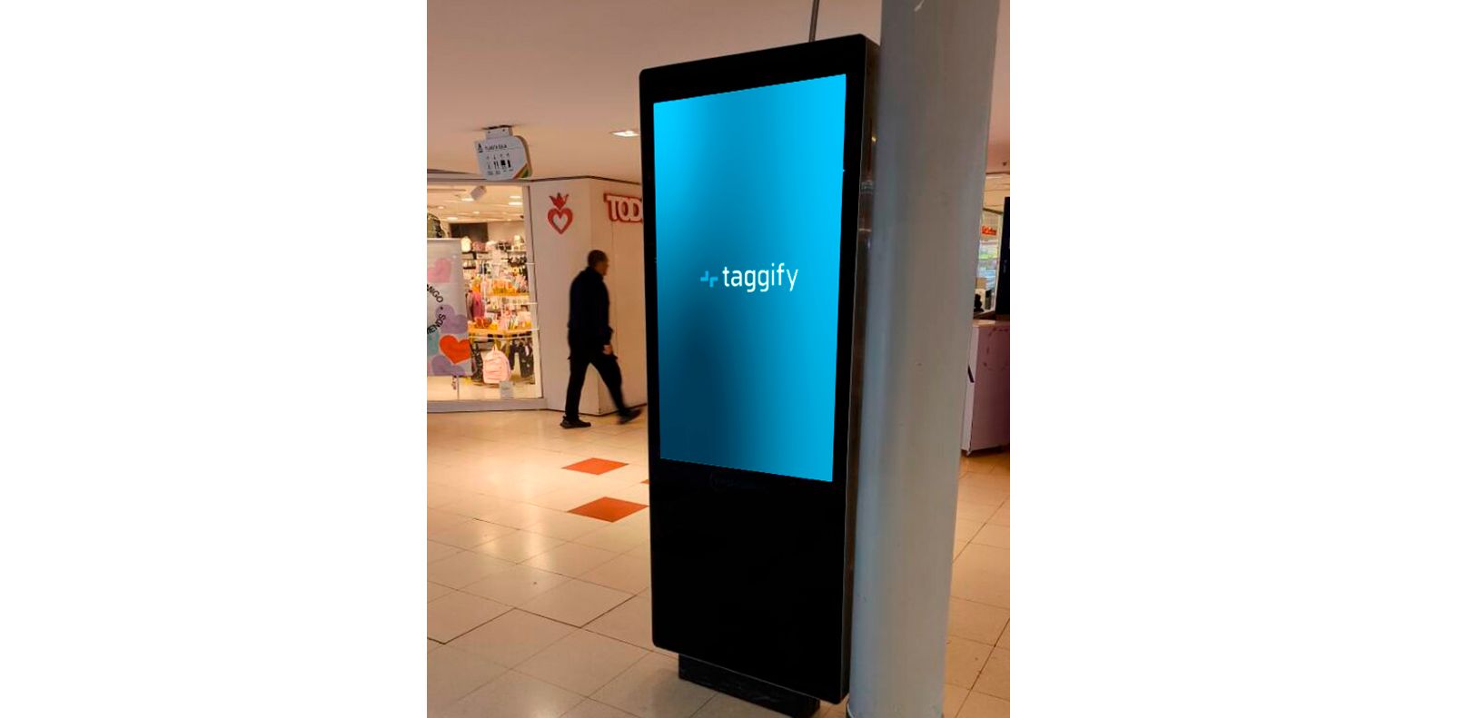 AR - CABA - Plaza Liniers Shopping - 3 Pantallas - CABA