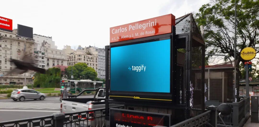 AR - CABA - San Nicolas - Subte Acceso: Carlos Pellegrini G03 - CABA