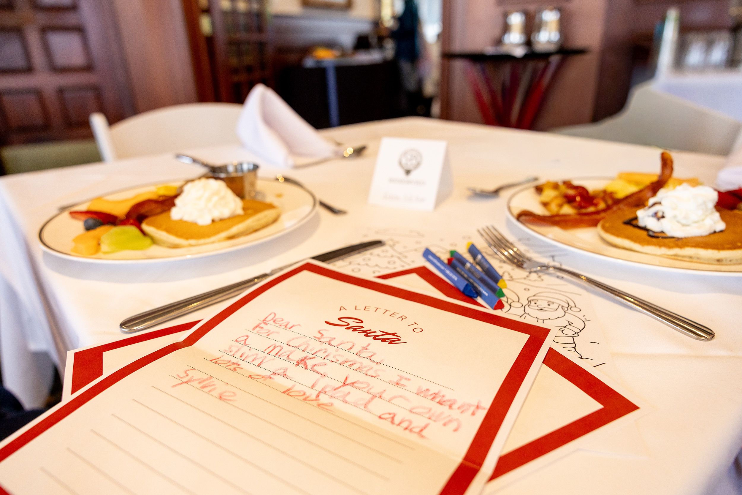 Brunch with Santa at Country Club of Boyne