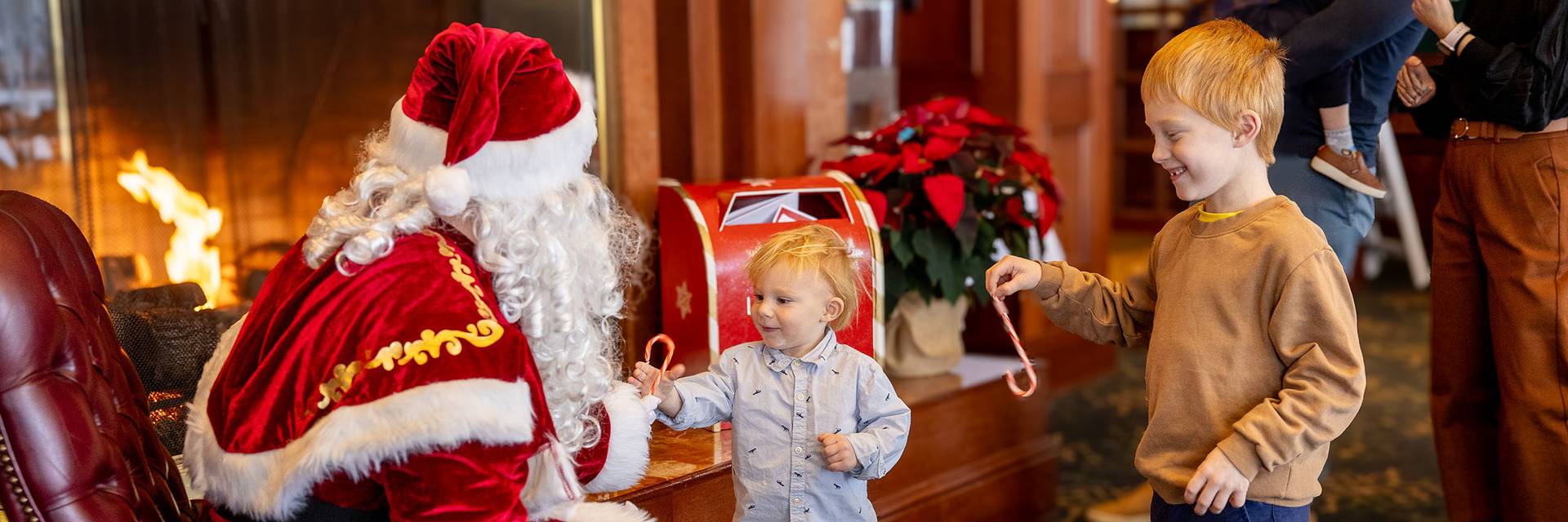 Brunch with Santa at Country Club of Boyne