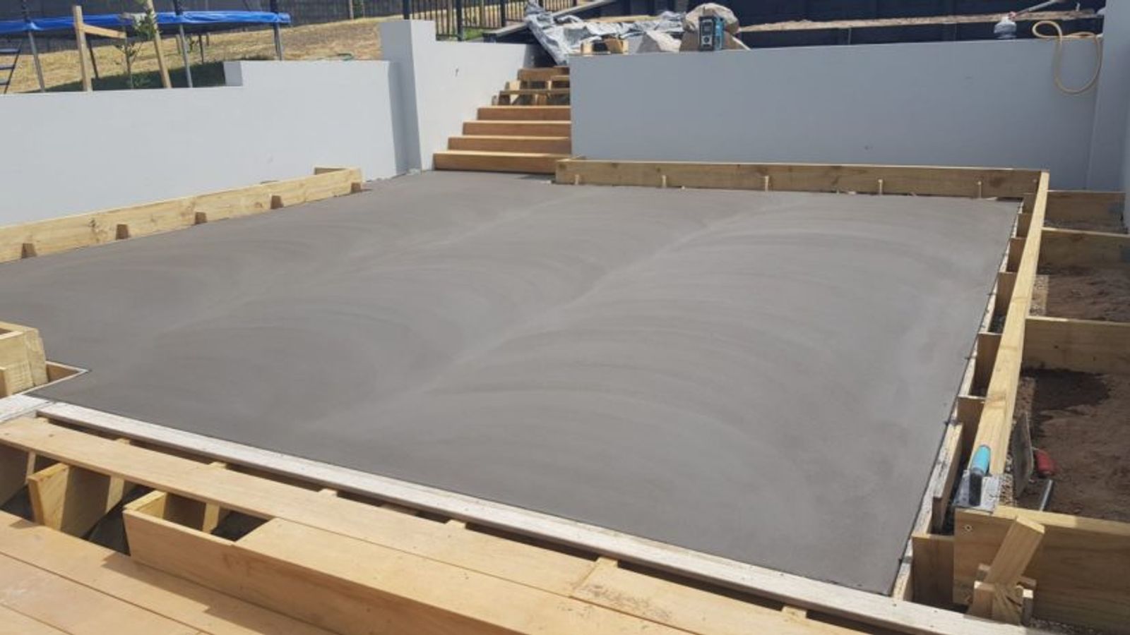 Concrete floor slab