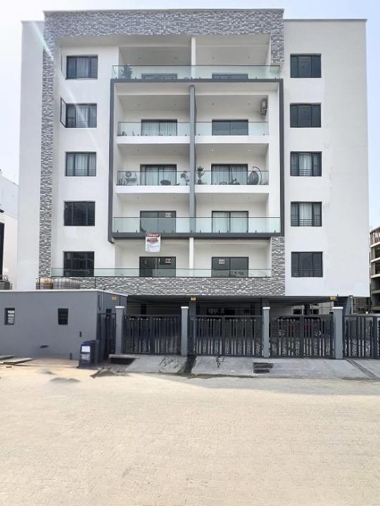 Two bedroom apartment with bq in Lekki Phase 1