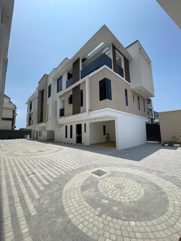 Four bedroom masionette (195lekkip1) in Lekki Phase 1