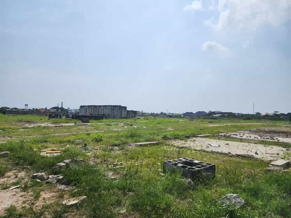 Residential land beside novare mall (259ajah) in Sangotedo