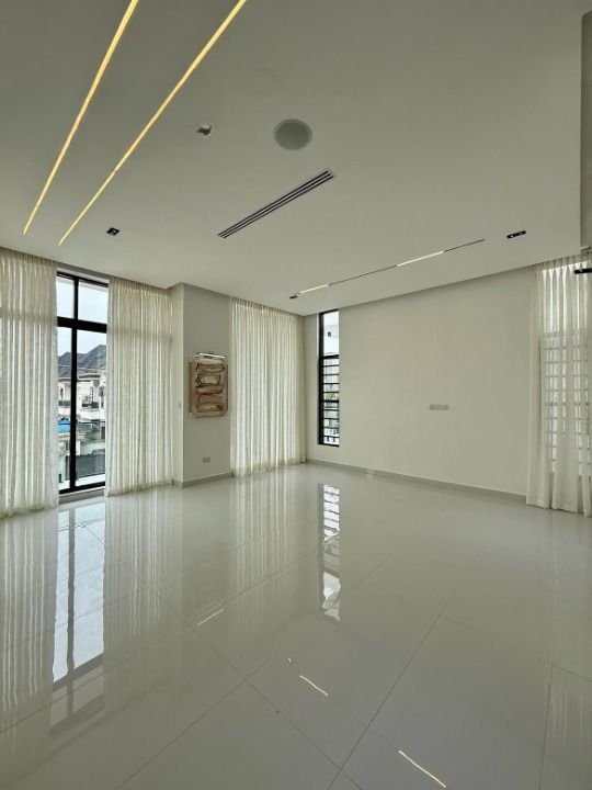 Property 4