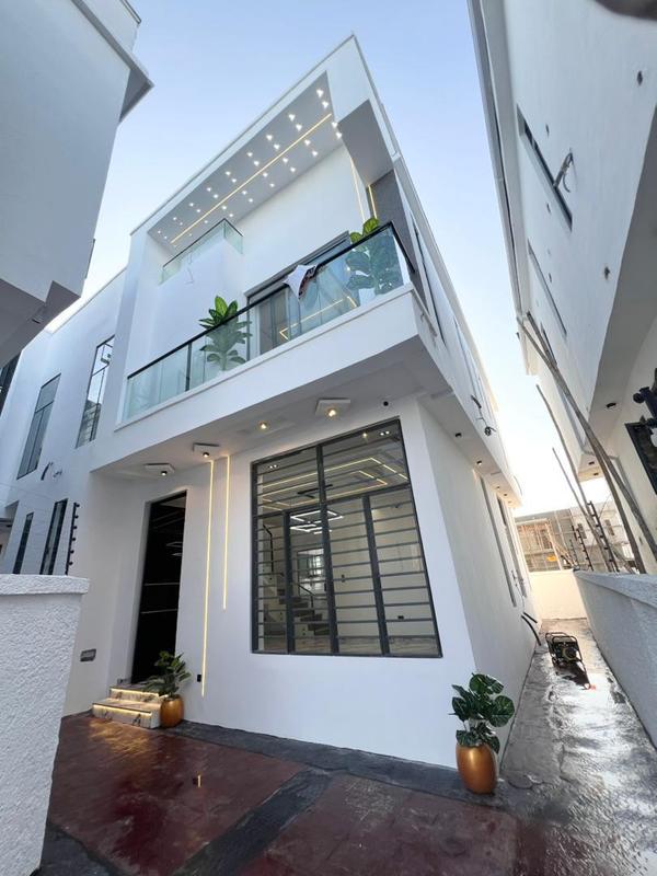Four bedroom semi detached duplex (66ajah) in Ajah