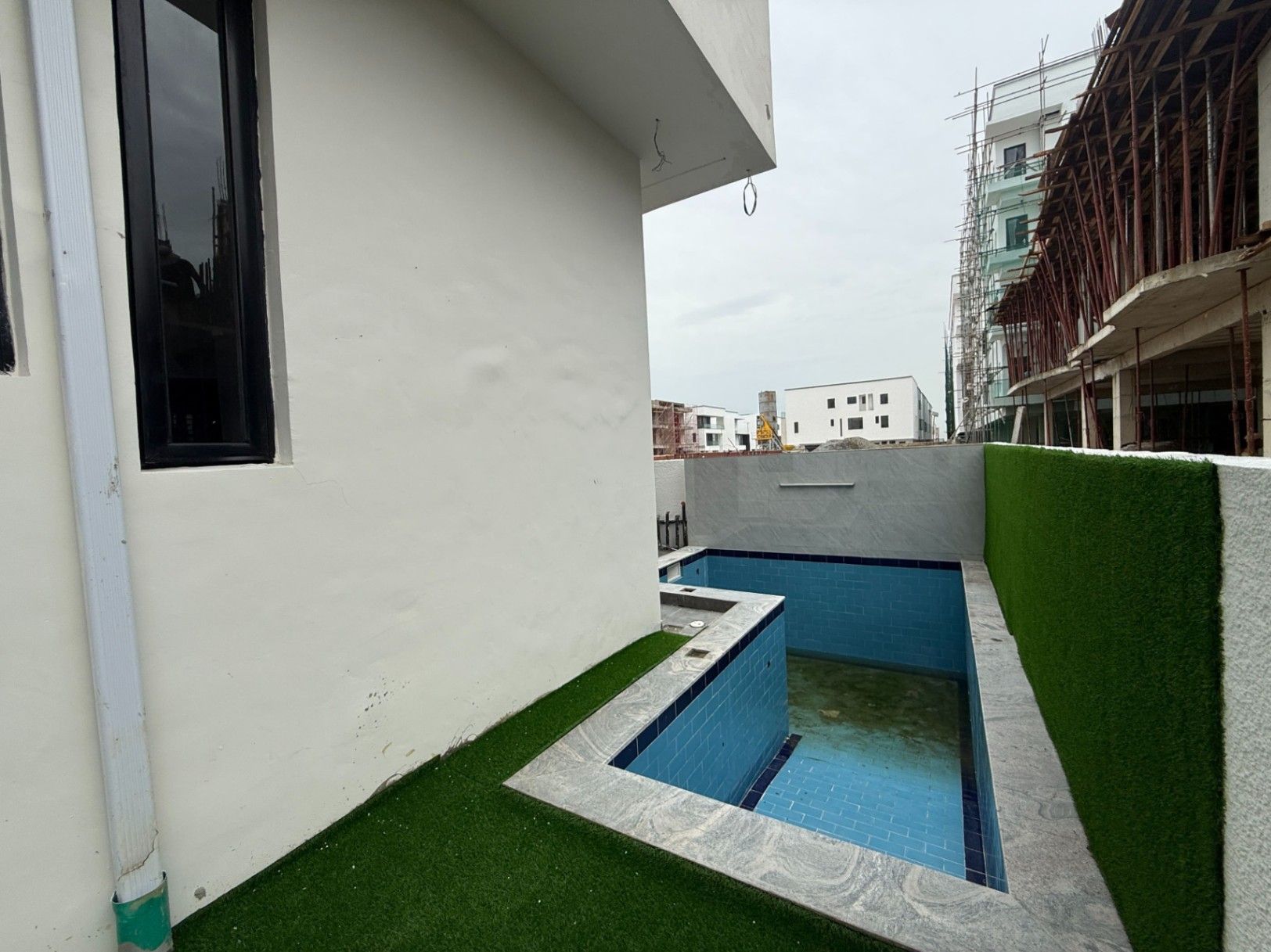 Five bedroom semi-detached duplex – photo 9