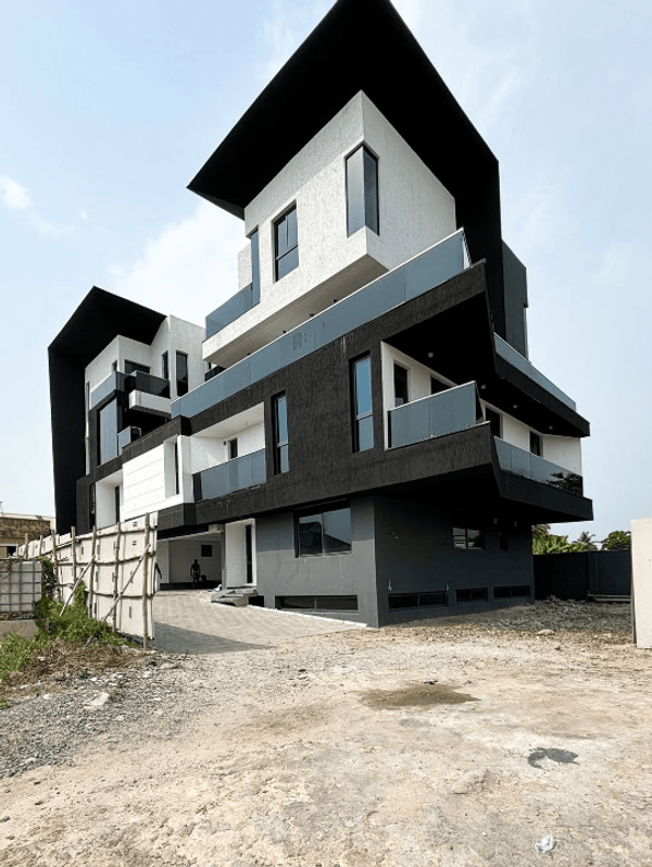 Four bedroom semi detached duplex (436ikoyi) in Ikoyi