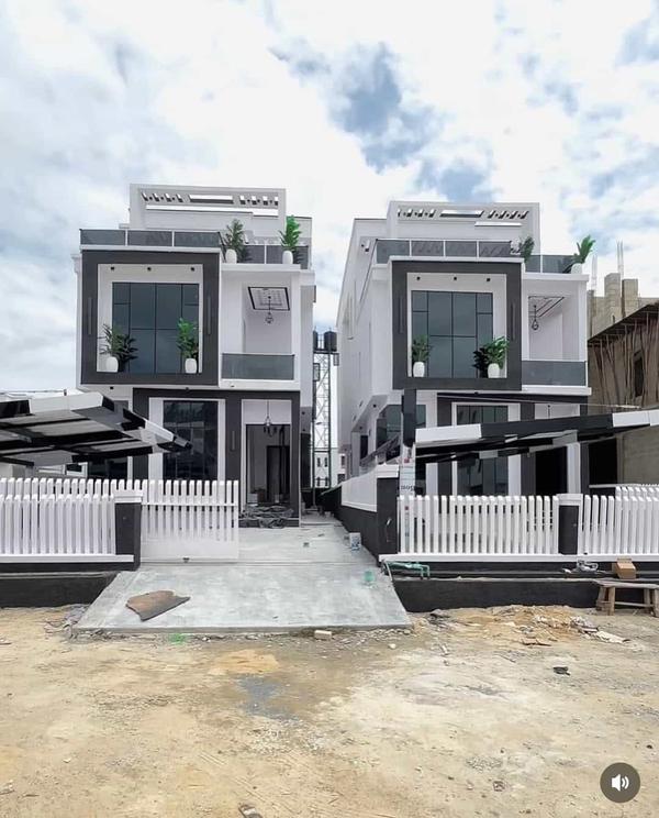 Five bedroom detached duplex (360Ikota) in Ikota