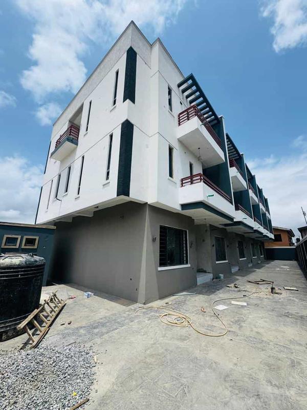 Four bedroom terrace duplex (237ikeja) in Ikeja