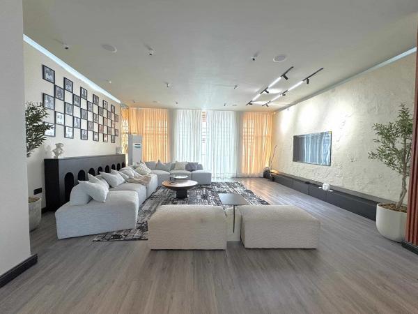 Brand new three bedroom apartment (445lekki) in Lekki