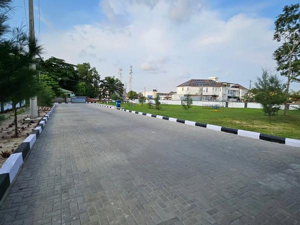 Land for sale in genesis court phase 2 (422ajah) in Ajah