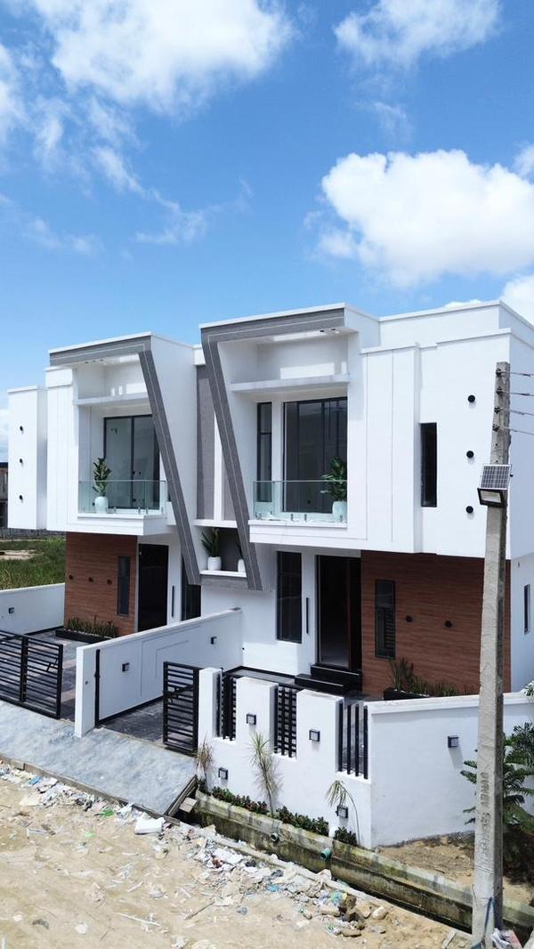 Four bedroom semi detached duplex (65ajah) in Ajah