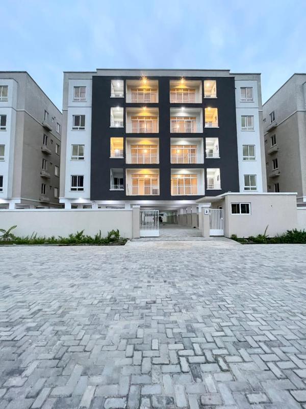 Luxury three bedroom apartment (81osapa) in Osapa