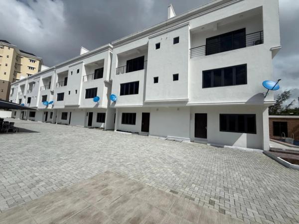 Modern five bedroom terrace duplex in Ikoyi