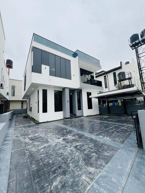Modern five bedroom fully detached duplex in Ikota